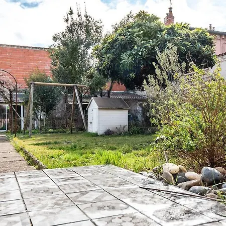 Loft Family House With Garden トゥールーズ